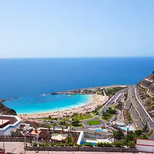 Club Vista 4*, Amadores Spain
