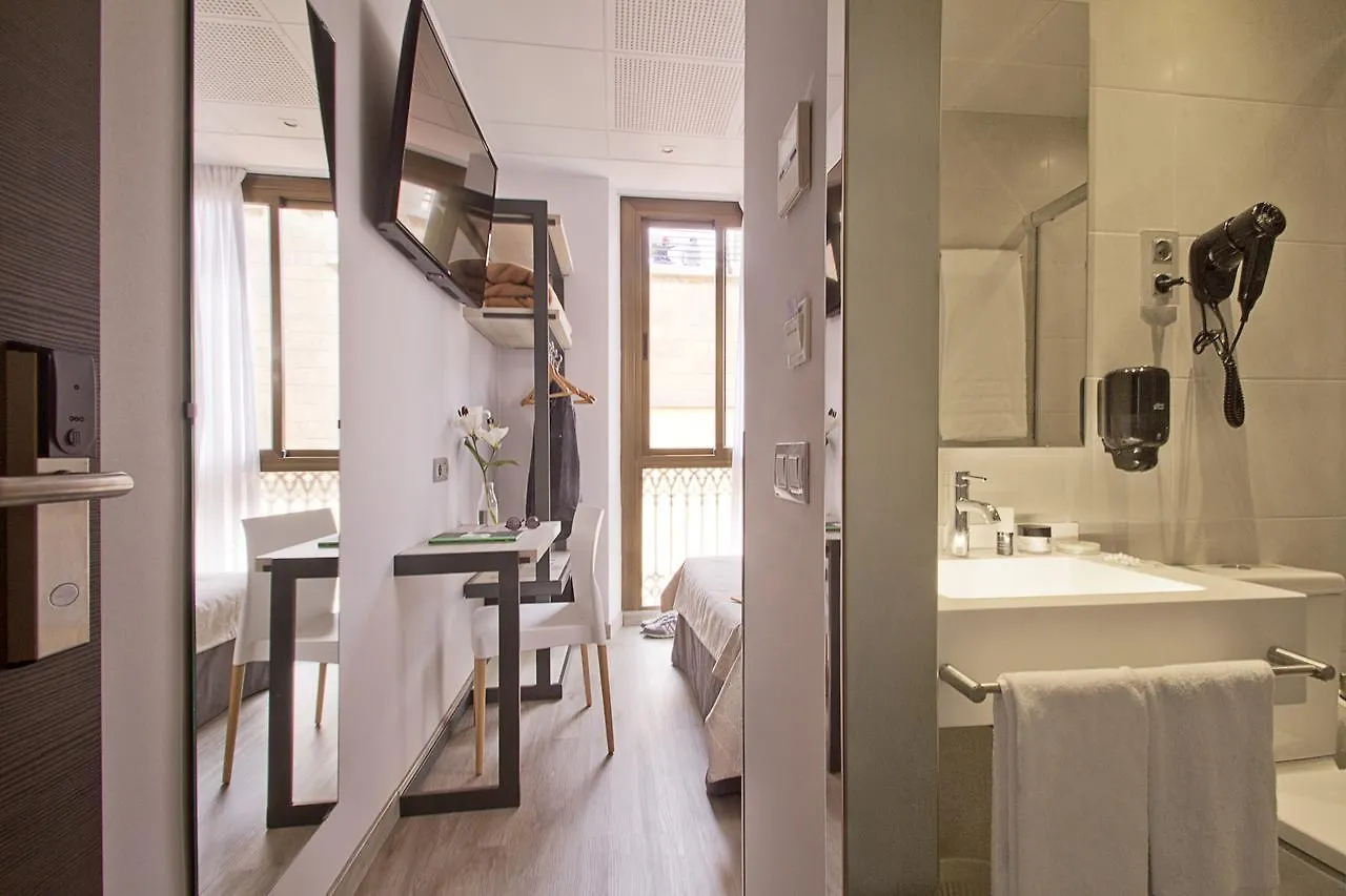 Hostal Benidorm Barcelona 2*,  Spain