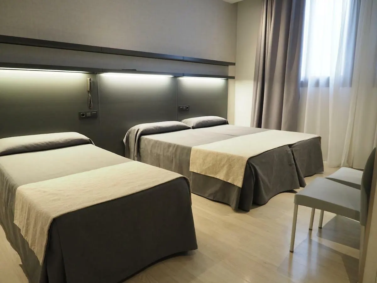 Hostal Benidorm Barcelona Pensjonat