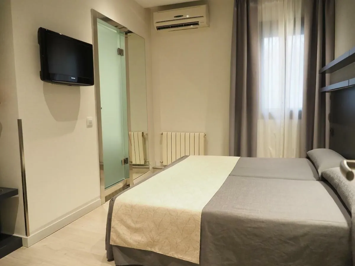 Hostal Benidorm Barcelona 2*,  Hiszpania